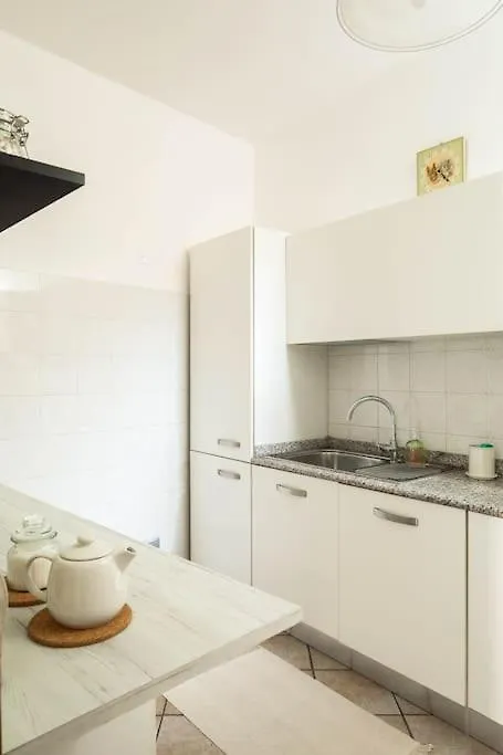 Leoni Apartment - Charming Full Home In Bellagio 0*,  Itálie