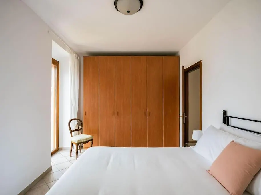 Holiday home Leoni Apartment - Charming Full Home In Bellagio Italy
