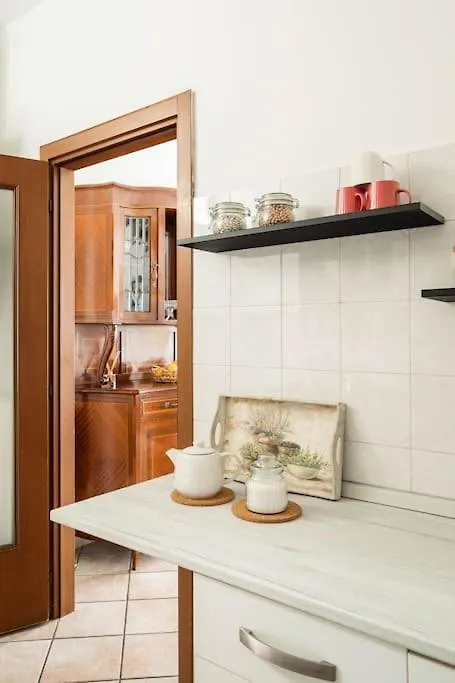 Holiday home Leoni Apartment - Charming Full Home In Bellagio Italy