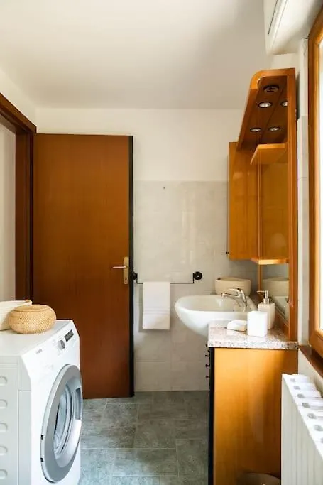 Leoni Apartment - Charming Full Home In Bellagio Holiday home