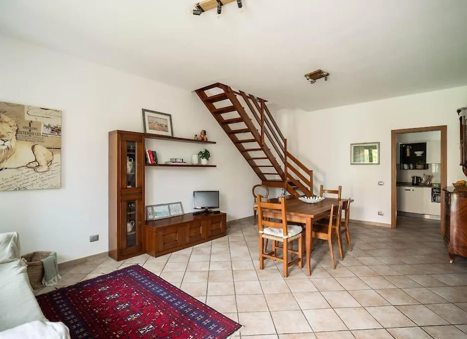 Leoni Apartment - Charming Full Home In Bellagio Holiday home
