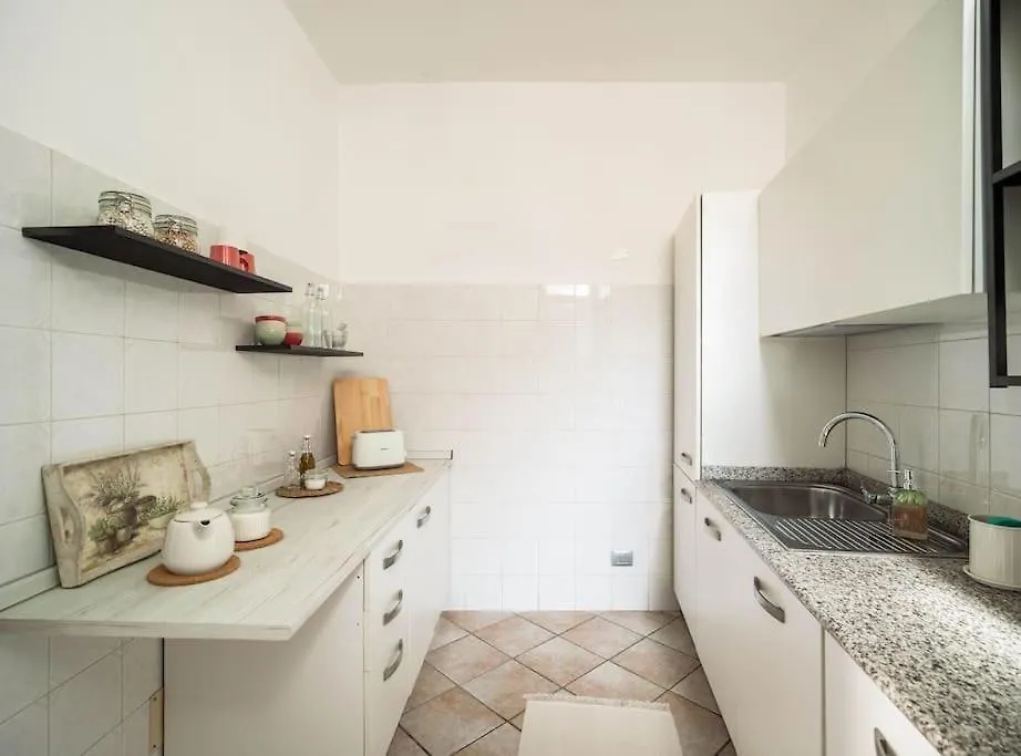 Holiday home Leoni Apartment - Charming Full Home In Bellagio